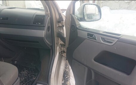 Volkswagen Multivan T5, 2003 год, 800 000 рублей, 9 фотография