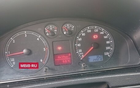 Volkswagen Multivan T5, 2003 год, 800 000 рублей, 13 фотография