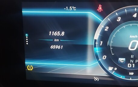 Mercedes-Benz E-Класс, 2019 год, 3 400 000 рублей, 10 фотография