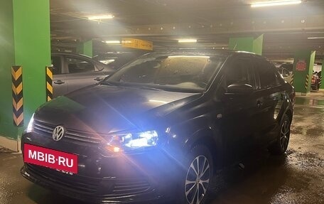 Volkswagen Polo VI (EU Market), 2013 год, 660 000 рублей, 2 фотография