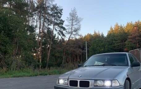 BMW 3 серия, 1992 год, 200 000 рублей, 5 фотография
