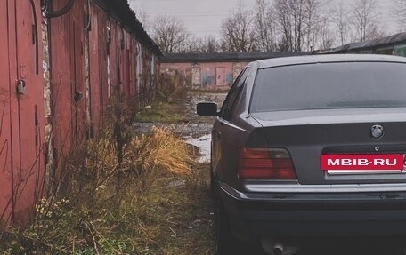 BMW 3 серия, 1992 год, 200 000 рублей, 9 фотография