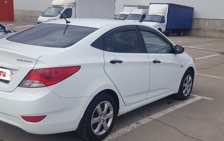 Hyundai Solaris II рестайлинг, 2012 год, 695 000 рублей, 9 фотография