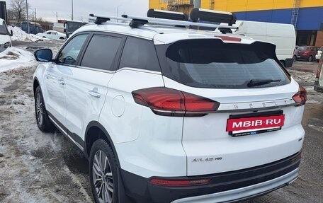 Geely Atlas, 2022 год, 1 990 000 рублей, 4 фотография