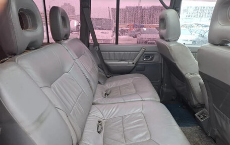 Mitsubishi Pajero III рестайлинг, 1999 год, 450 000 рублей, 16 фотография