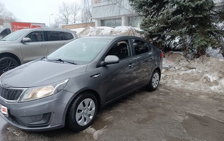 KIA Rio III рестайлинг, 2013 год, 665 000 рублей, 3 фотография