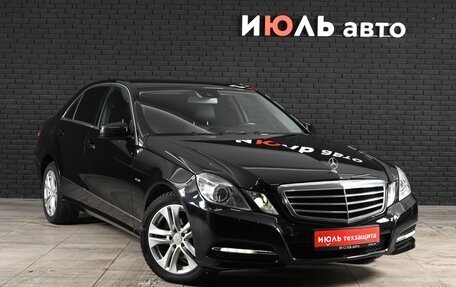 Mercedes-Benz E-Класс, 2011 год, 1 560 000 рублей, 3 фотография