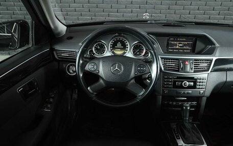 Mercedes-Benz E-Класс, 2011 год, 1 560 000 рублей, 11 фотография