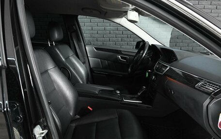 Mercedes-Benz E-Класс, 2011 год, 1 560 000 рублей, 12 фотография