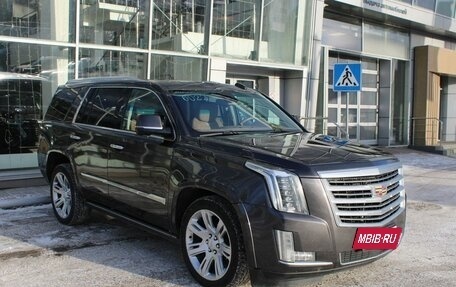 Cadillac Escalade IV, 2016 год, 2 800 000 рублей, 3 фотография