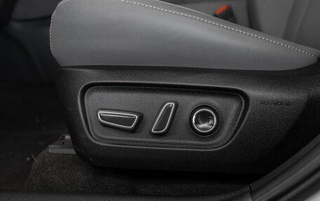 Toyota RAV4, 2025 год, 4 850 000 рублей, 20 фотография