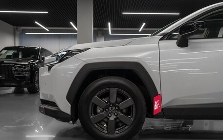 Toyota RAV4, 2025 год, 4 850 000 рублей, 22 фотография