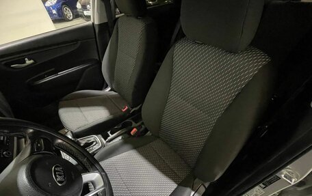 KIA Rio IV, 2020 год, 1 000 000 рублей, 24 фотография