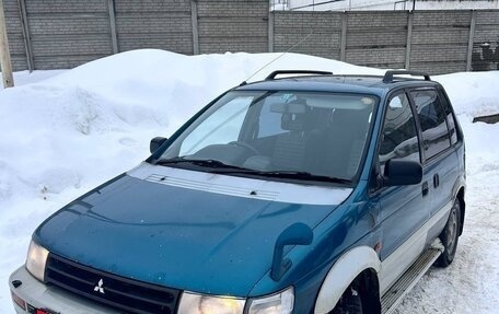 Mitsubishi RVR III рестайлинг, 1996 год, 210 000 рублей, 7 фотография
