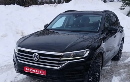 Volkswagen Touareg III, 2019 год, 4 200 000 рублей, 1 фотография