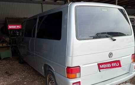 Volkswagen Caravelle T4, 2003 год, 1 300 000 рублей, 1 фотография