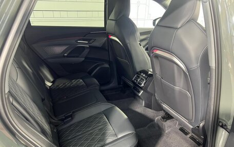 Audi Q5, 2025 год, 7 650 000 рублей, 26 фотография