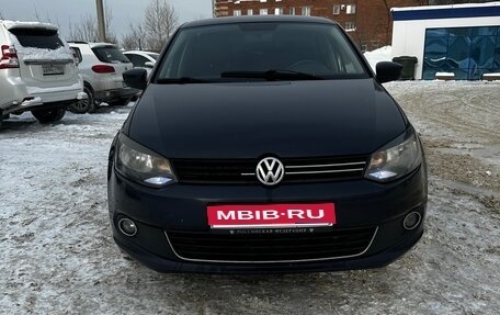 Volkswagen Polo VI (EU Market), 2011 год, 500 000 рублей, 1 фотография