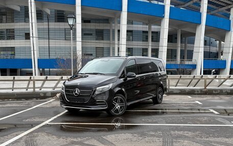 Mercedes-Benz V-Класс, 2024 год, 16 990 000 рублей, 1 фотография