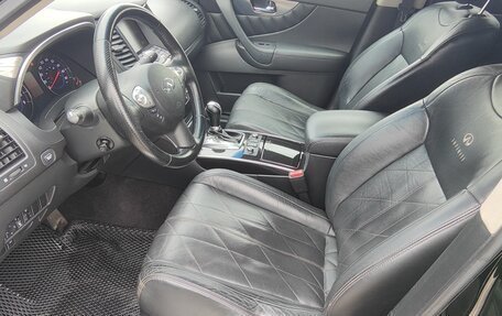 Infiniti FX II, 2010 год, 2 000 000 рублей, 6 фотография