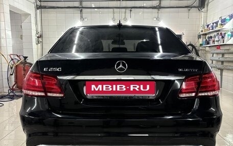 Mercedes-Benz E-Класс, 2014 год, 2 650 000 рублей, 5 фотография