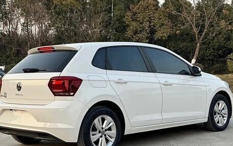 Volkswagen Polo, 2022 год, 1 580 000 рублей, 7 фотография