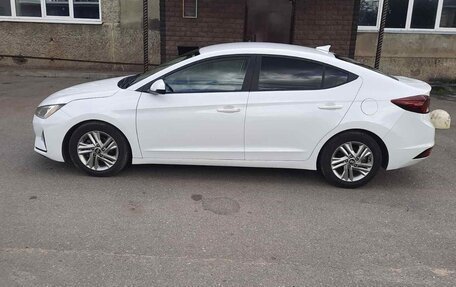 Hyundai Elantra VI рестайлинг, 2018 год, 1 250 000 рублей, 4 фотография