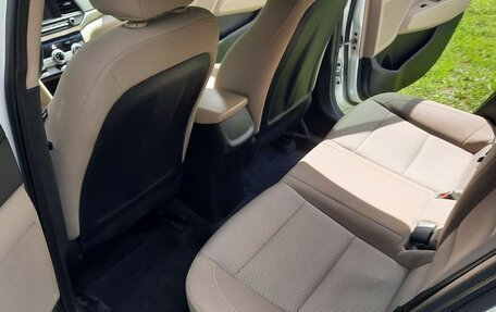 Hyundai Elantra VI рестайлинг, 2018 год, 1 250 000 рублей, 7 фотография