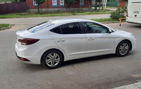 Hyundai Elantra VI рестайлинг, 2018 год, 1 250 000 рублей, 3 фотография
