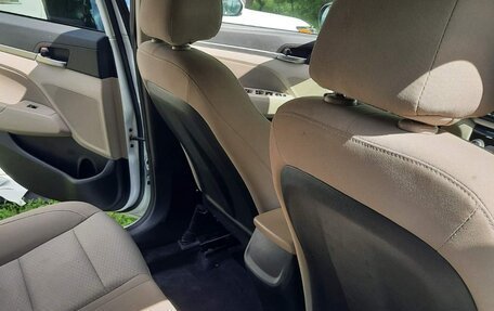 Hyundai Elantra VI рестайлинг, 2018 год, 1 250 000 рублей, 8 фотография