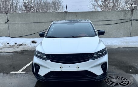 Geely Coolray I, 2023 год, 2 100 000 рублей, 2 фотография