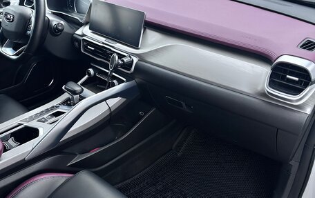 Geely Coolray I, 2023 год, 2 100 000 рублей, 8 фотография