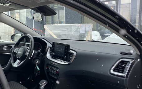 KIA cee'd III, 2022 год, 2 019 000 рублей, 26 фотография