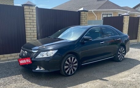 Toyota Camry, 2013 год, 1 750 000 рублей, 2 фотография