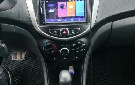 Hyundai Solaris II рестайлинг, 2012 год, 1 049 000 рублей, 8 фотография