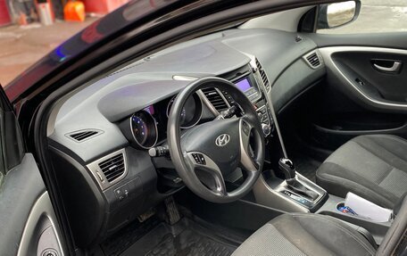 Hyundai i30 II рестайлинг, 2013 год, 735 000 рублей, 7 фотография