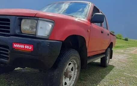 Toyota Hilux VI, 1994 год, 950 000 рублей, 12 фотография