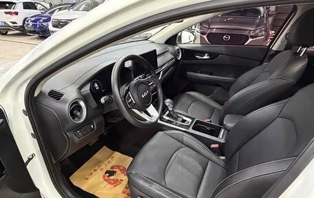 KIA K3, 2022 год, 1 530 000 рублей, 9 фотография