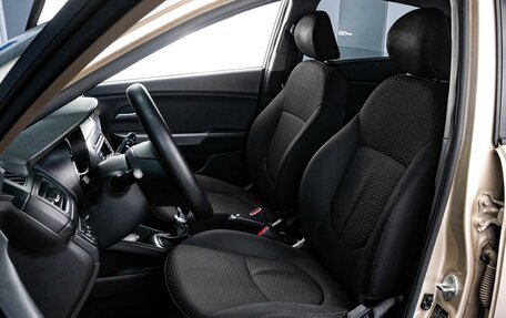 KIA Rio III рестайлинг, 2015 год, 999 000 рублей, 10 фотография