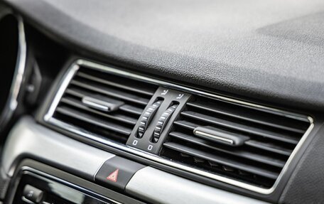 Skoda Superb III рестайлинг, 2014 год, 1 498 000 рублей, 24 фотография