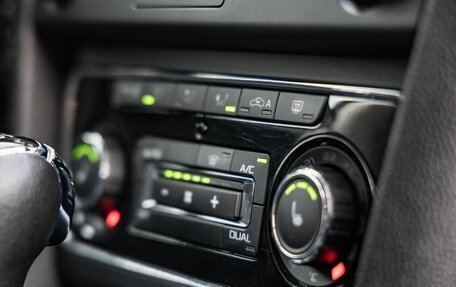 Skoda Superb III рестайлинг, 2014 год, 1 498 000 рублей, 30 фотография