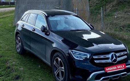 Mercedes-Benz GLC, 2019 год, 3 100 000 рублей, 5 фотография