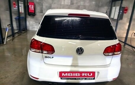 Volkswagen Golf VI, 2011 год, 570 000 рублей, 2 фотография