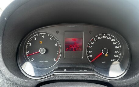 Volkswagen Polo VI (EU Market), 2011 год, 500 000 рублей, 16 фотография