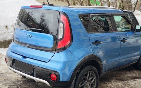 KIA Soul II рестайлинг, 2018 год, 1 970 000 рублей, 6 фотография