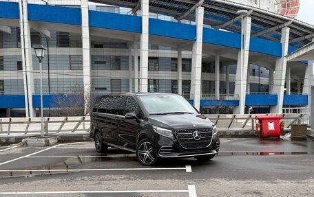 Mercedes-Benz V-Класс, 2024 год, 16 990 000 рублей, 3 фотография