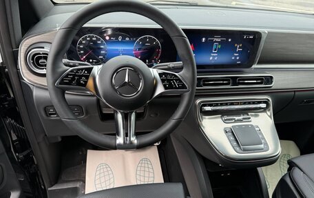 Mercedes-Benz V-Класс, 2024 год, 16 990 000 рублей, 12 фотография