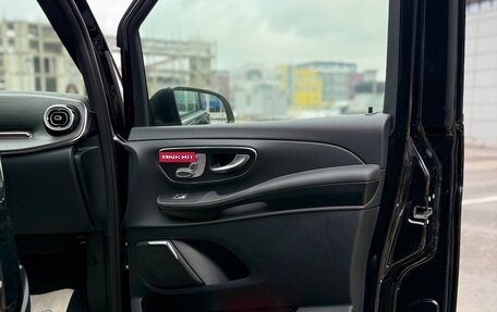 Mercedes-Benz V-Класс, 2024 год, 16 990 000 рублей, 16 фотография