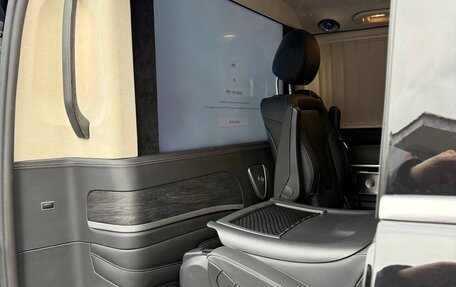 Mercedes-Benz V-Класс, 2024 год, 16 990 000 рублей, 26 фотография