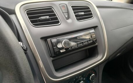 Renault Logan II, 2021 год, 895 000 рублей, 8 фотография